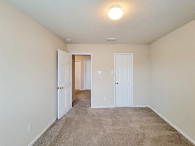 Building Photo - 19338 Harvest Stream Way