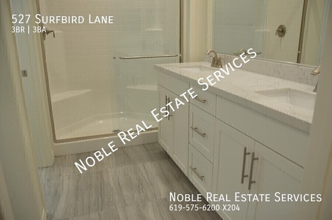 Building Photo - 527 Surfbird Ln