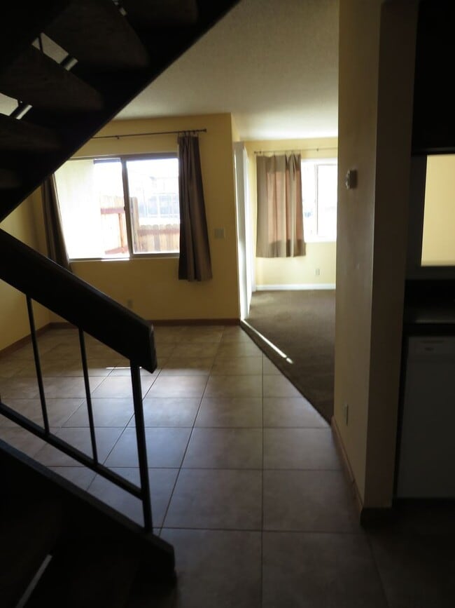 Building Photo - Large Two Story Condo In the Orcutt Bluffs with Easy Access to 135/Vandenberg SFB