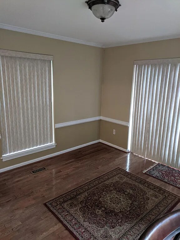 Building Photo - 152 English Run Cir