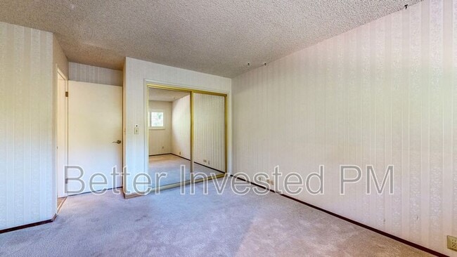 Building Photo - 2530 Brookhaven Dr