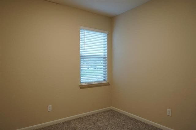 Building Photo - 1823 Dahlia Way