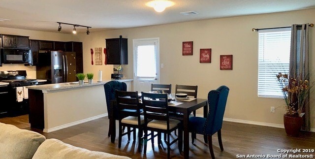 Building Photo - 5102 Everett Loop