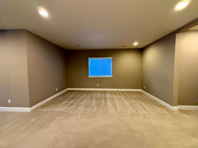 Building Photo - Spacious 4-Bedroom Copperleaf Home w/Modern Upgrades