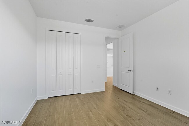Building Photo - 44481 Mesquite Ln