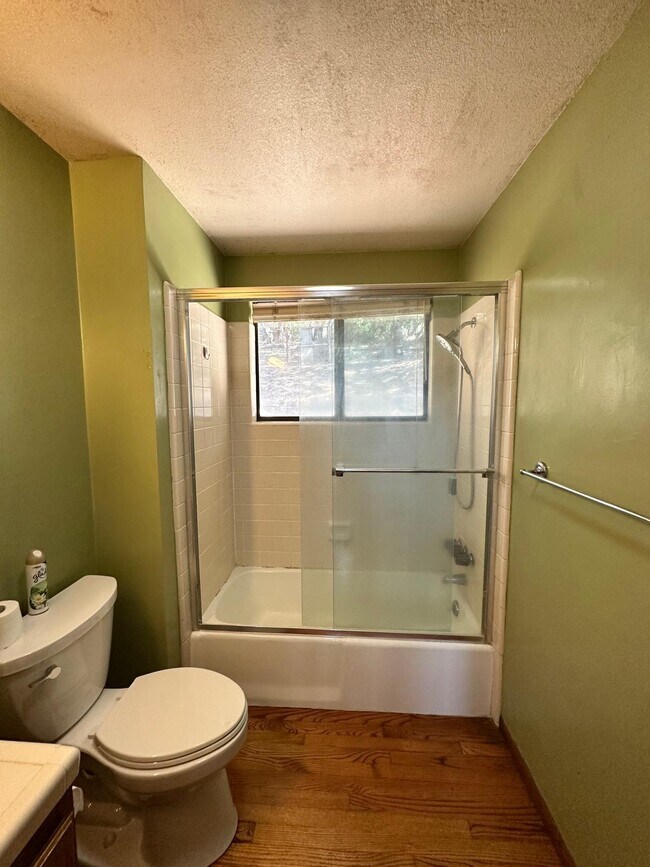 Building Photo - 2431 Rifle Range Dr