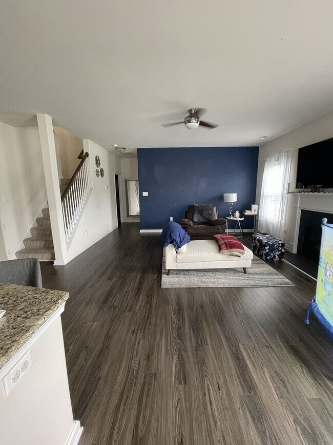 Building Photo - 2913 Seven Kings Ct