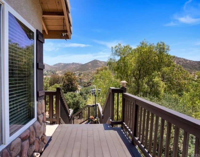 Building Photo - Views Galore from this Harbison Canyon Home!