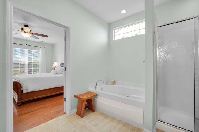 Building Photo - 17 Thomas Bee Dr