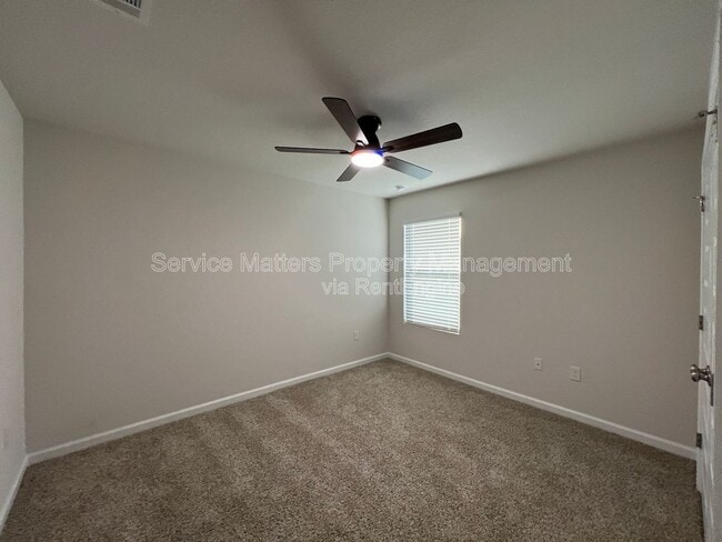 Building Photo - 8659 Tarsus Dr