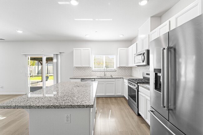 Building Photo - 3814 Fong Ranch Rd