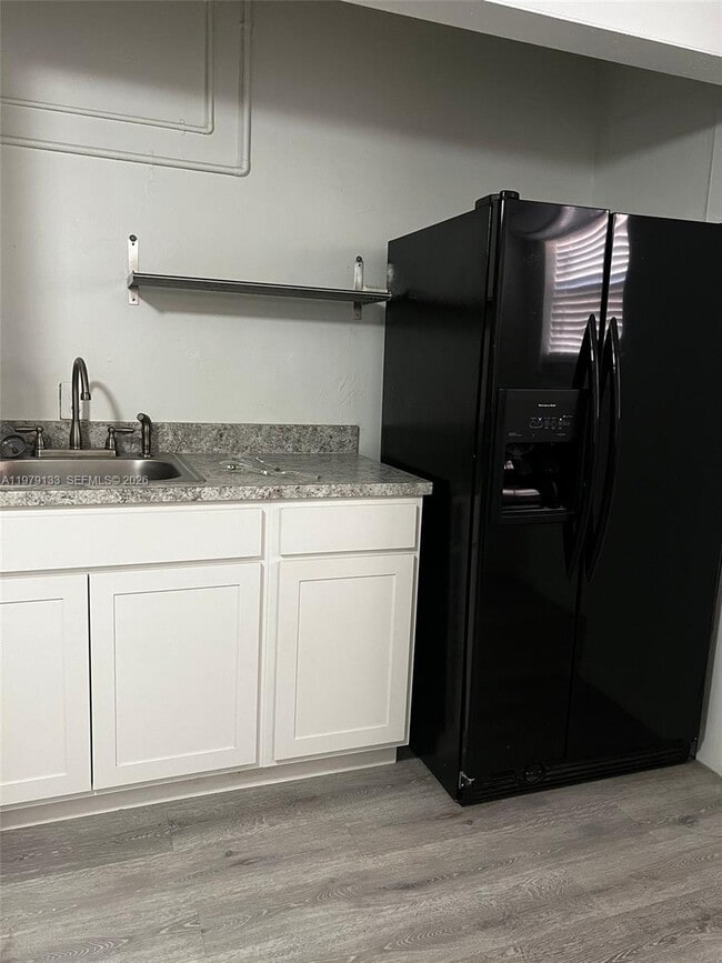 Building Photo - 9731 NW 24th St