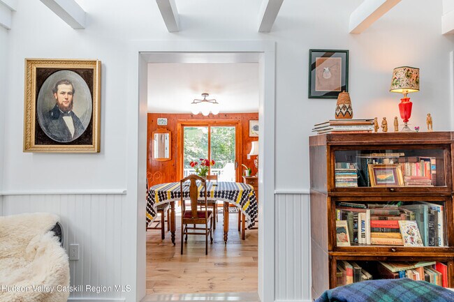 Building Photo - 16 Bakertown Rd