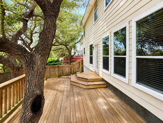 Building Photo - Beautiful 2-story home for lease in a gated community!  North East ISD - 4 Bedrooms / 2.5 Baths