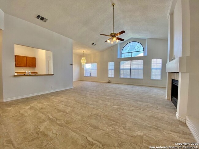 Building Photo - ***APPLICATION CURRENTLY UNDER REVIEW***St...