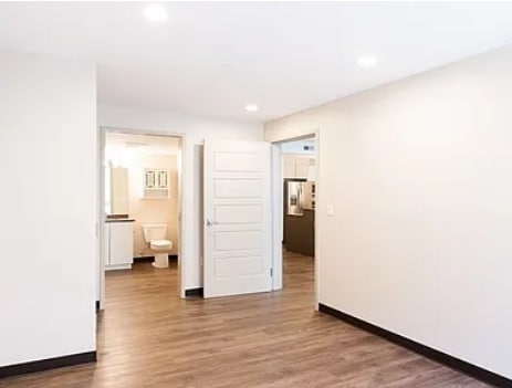 Building Photo - 11 Dorchester St