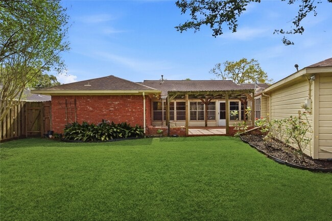 Building Photo - 3626 Latma Dr