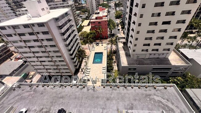Building Photo - 2440 Kuhio Ave.