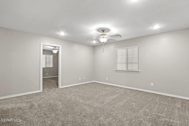 Building Photo - 12312 Desert Path Ct