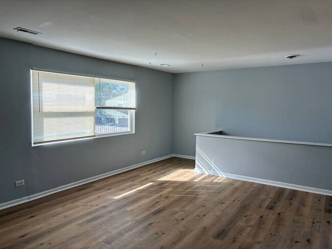 Building Photo - 20115 Ash Ln