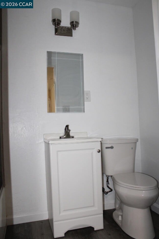 Building Photo - 2029 Nevin Ave