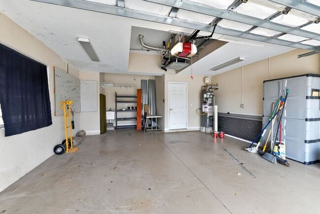 Building Photo - 118 Padova Way