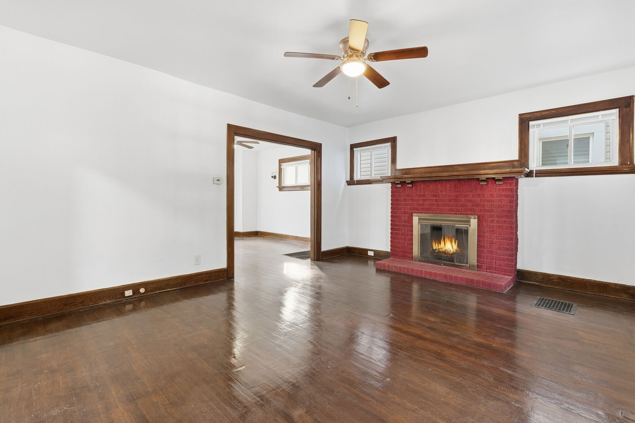 Building Photo - 904 Studer Ave