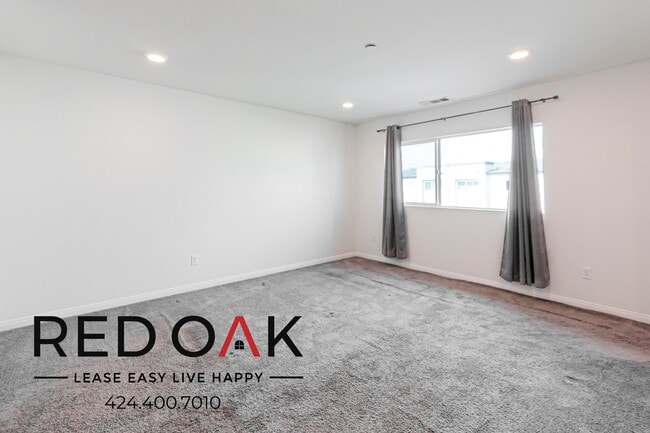 Building Photo - 14430 Strawberry Ln