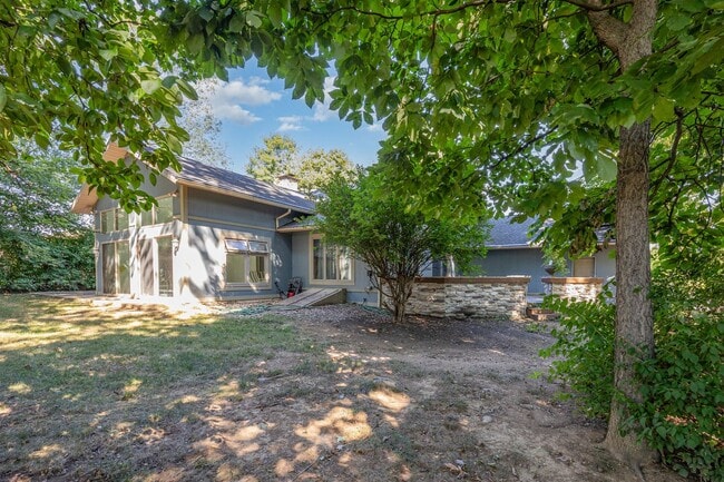 Building Photo - 4 Bedroom home in Carlisle