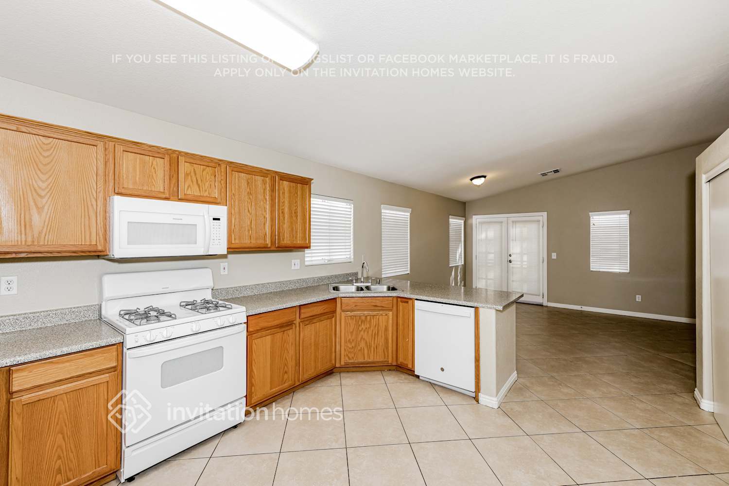 Building Photo - 2772 Echo Springs St