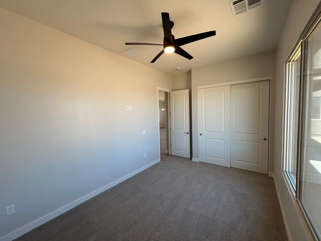 Building Photo - 23175 W Skinner Rd