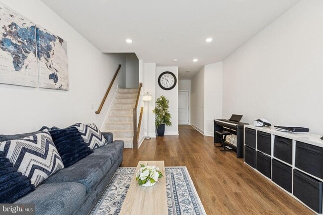 Building Photo - 42597 Nubbins Ter