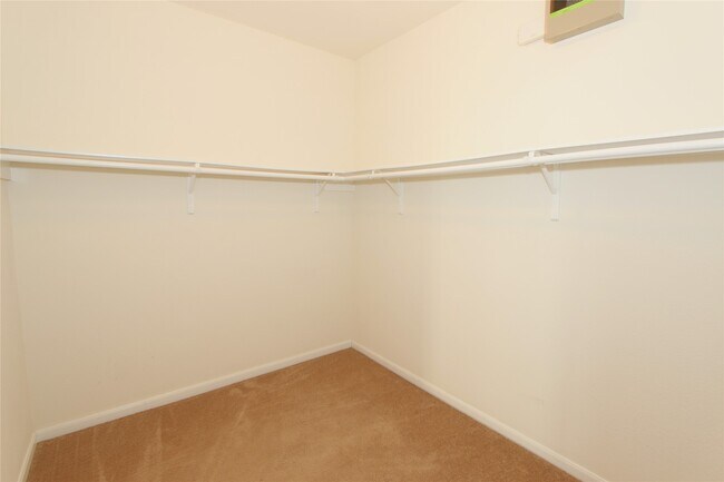 Building Photo - 25418 Junction Meadow Trail