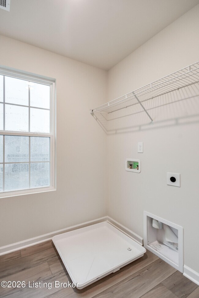 Building Photo - 16956 Aiken Rdg Cir