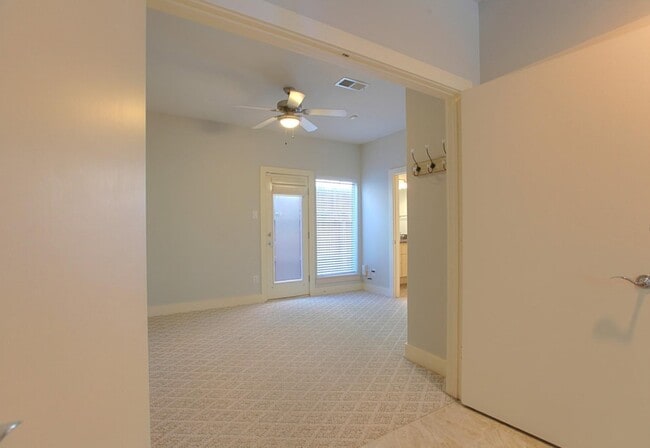 Building Photo - 1504 Hazel St