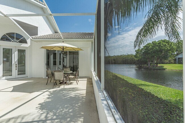 Building Photo - 1700 Aynsley Way