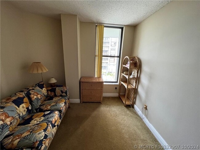Building Photo - 1440 Brickell Bay Dr