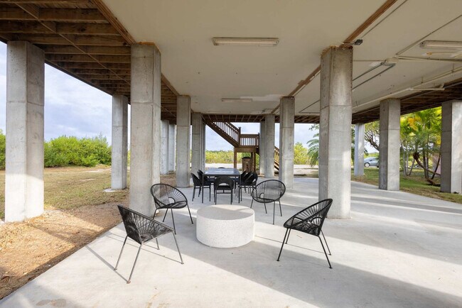 Building Photo - 18954 Acosta Rd