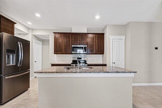 Building Photo - 252 Laura Leigh Ln
