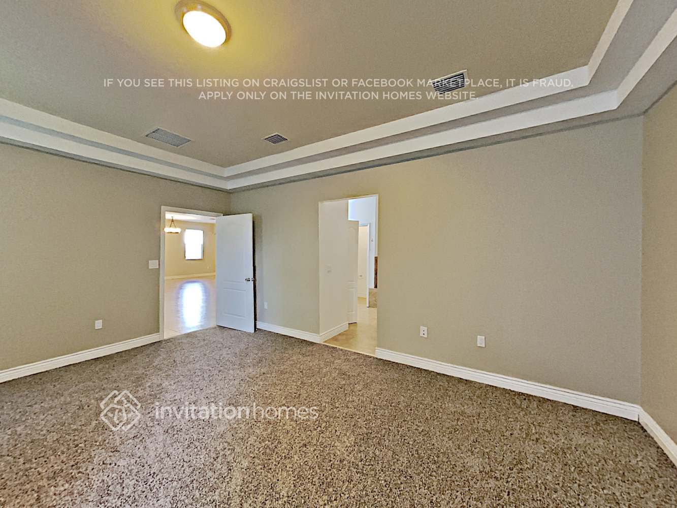 Building Photo - 550 NE 15th Ct