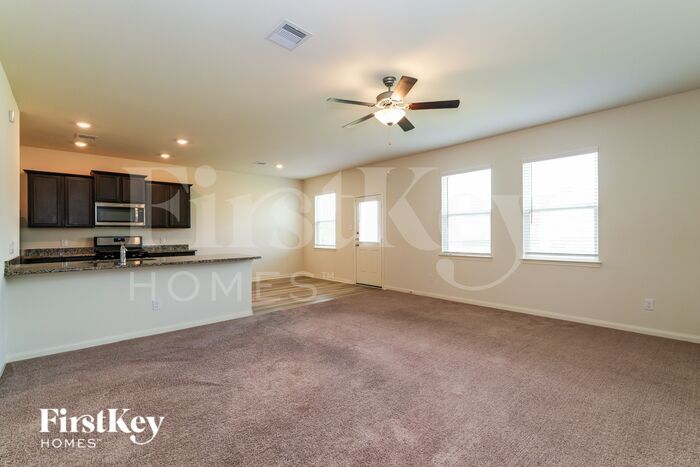 Building Photo - 26740 Frost Dr
