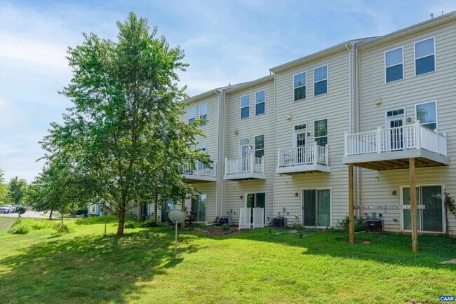 Building Photo - 2192 Silkwood Ct