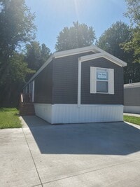 Building Photo - 6610 Lear Nagle Rd