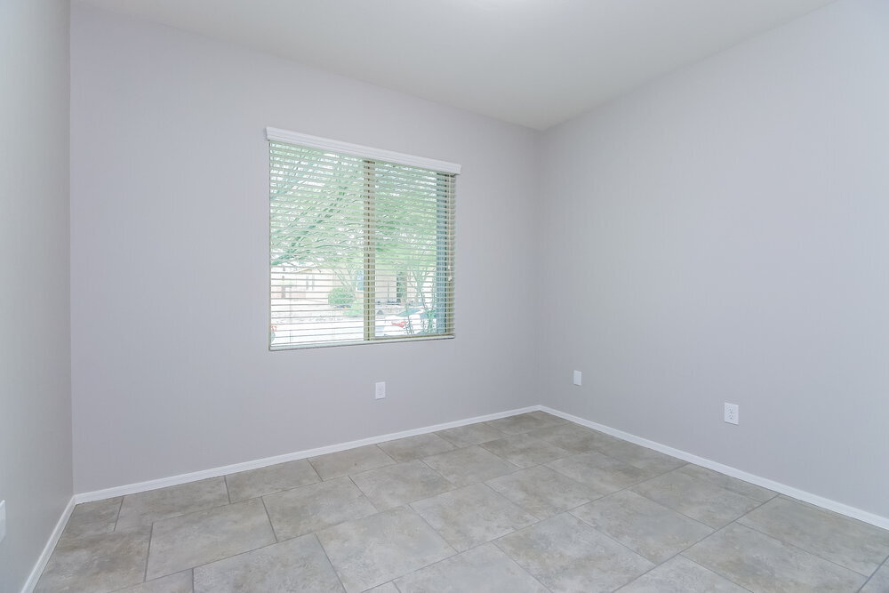 Building Photo - 1176 E Madera Grove Ln