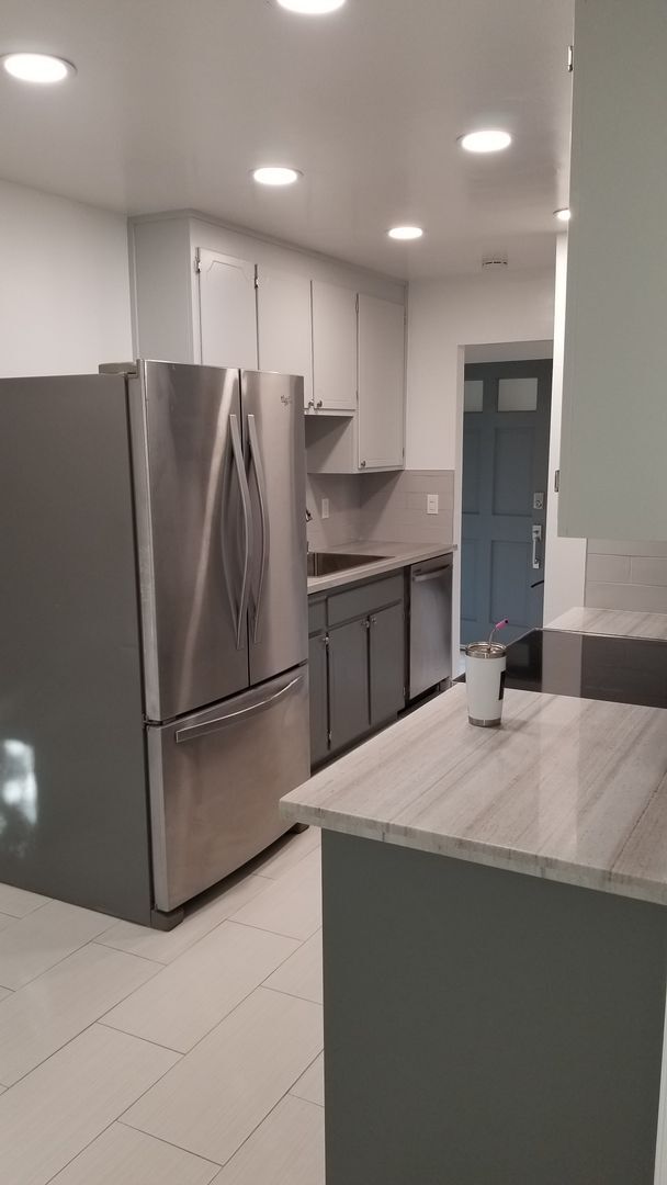 Building Photo - Newly Remodeled Home in East Davis