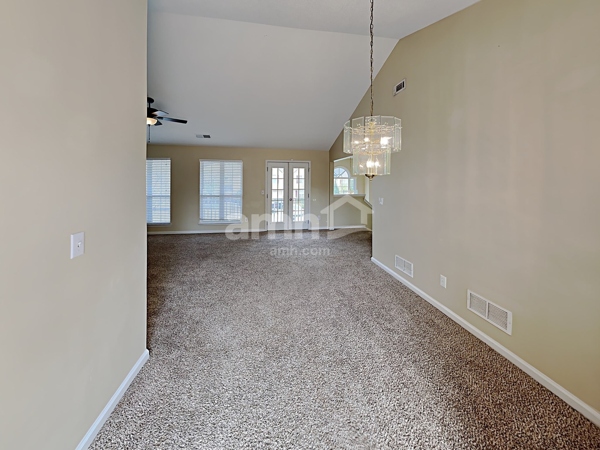 Building Photo - 4650 Grove Ct