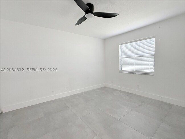 Building Photo - 1470 NW 22nd St