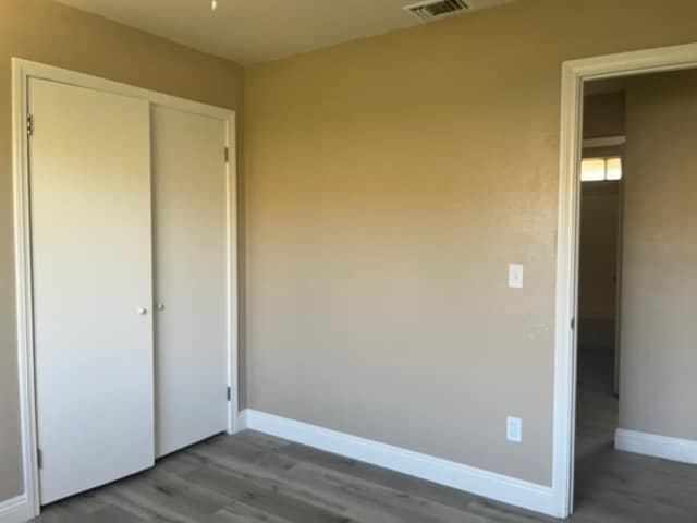 Bed 1 - 4435 Edra Ave