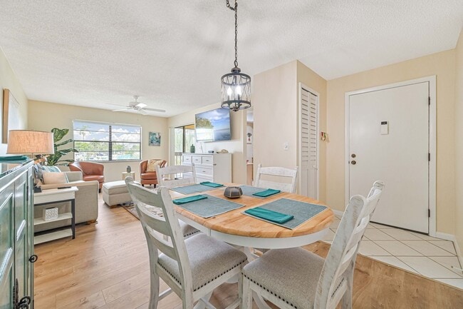 Building Photo - 6108 Whiskey Creek Dr