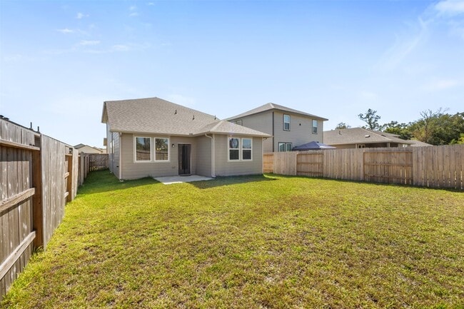 Building Photo - 18719 Chisholm Mdws Dr